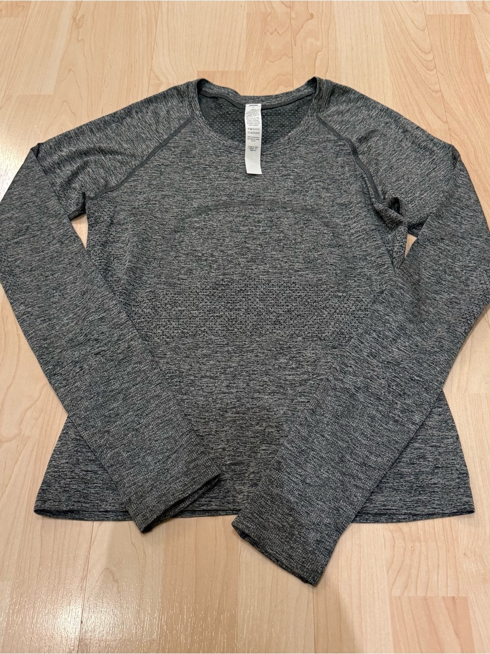 Lululemon Swiftly Tech Long Sleeve Waist Length